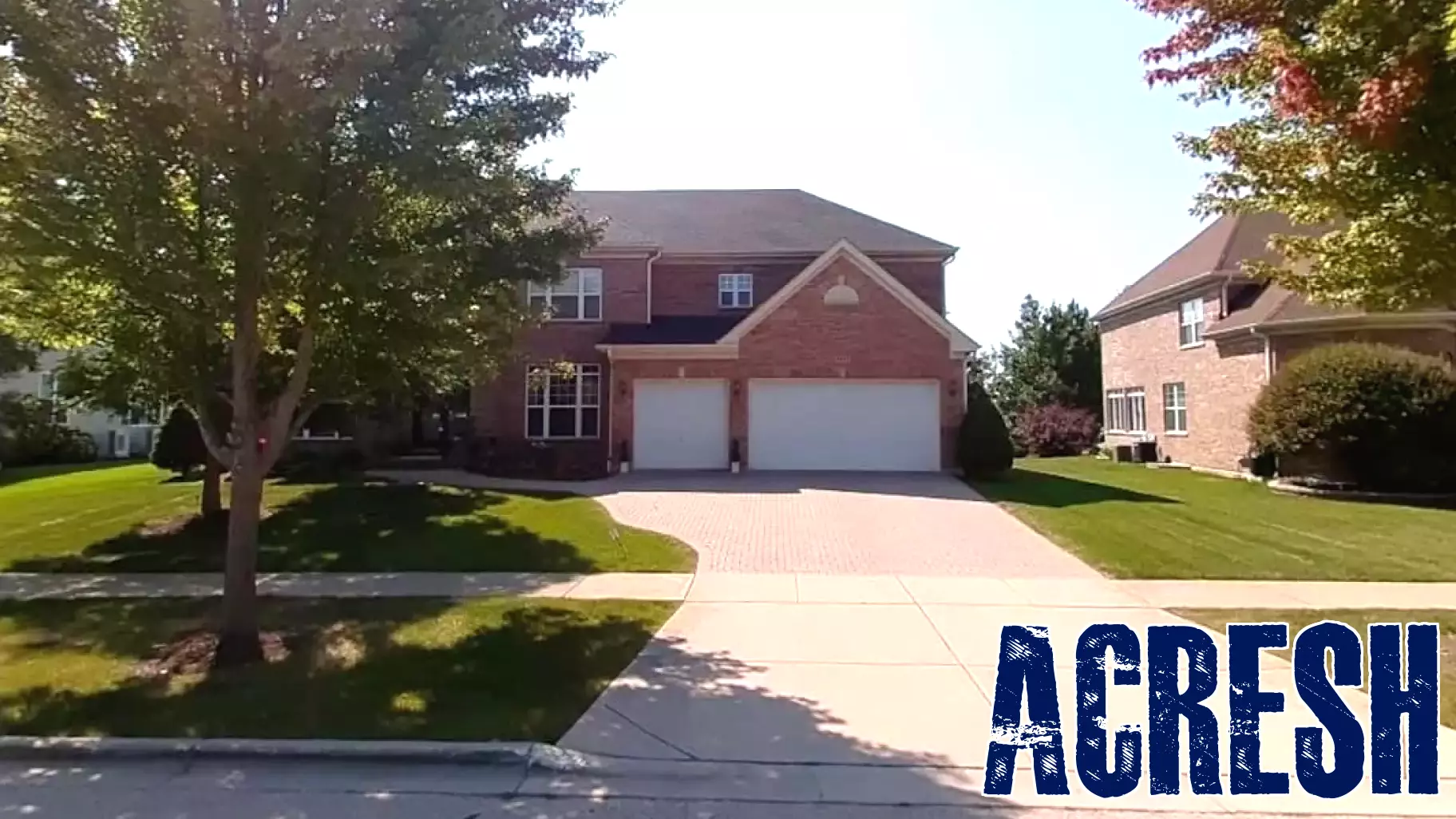 Single-family home sells in Hoffman Estates for $820,000